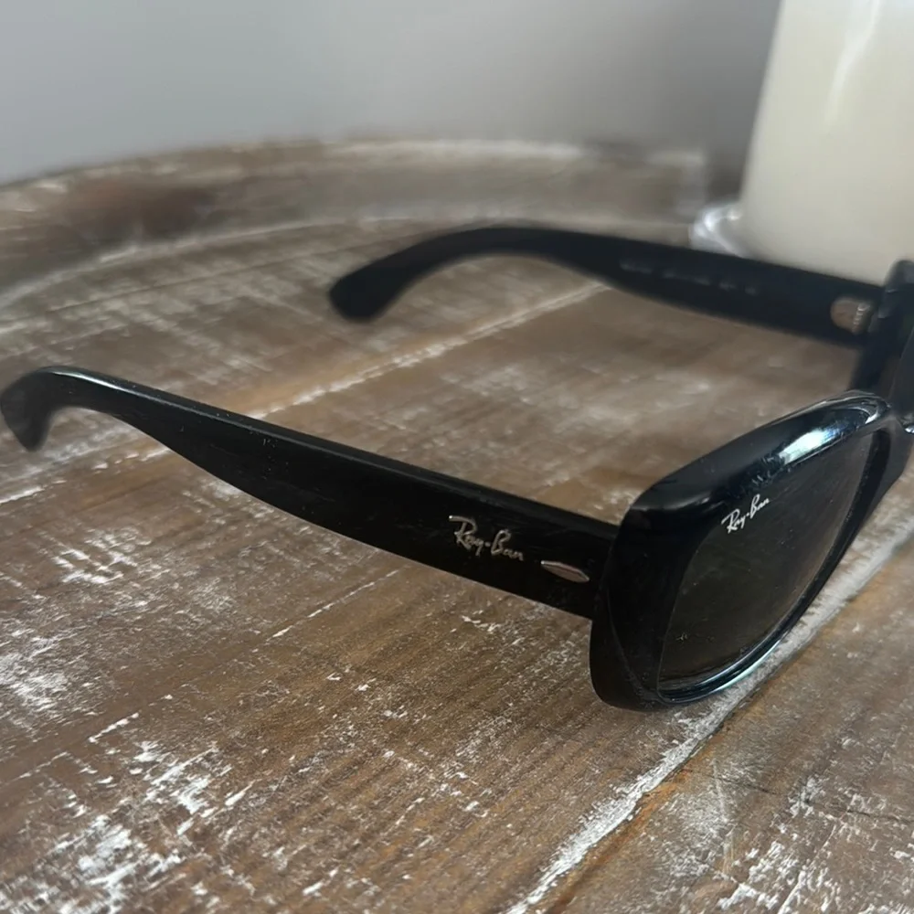 Ray-Ban Classic Black Sunglasses - Picture 2 of 4